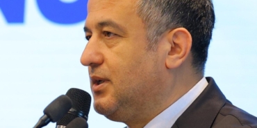 baskan-dogan-corum-samsun-hizli-tren-hatti-yeni-bir-donemin-kapisini-aralayacak-AMxLJvFY.jpg