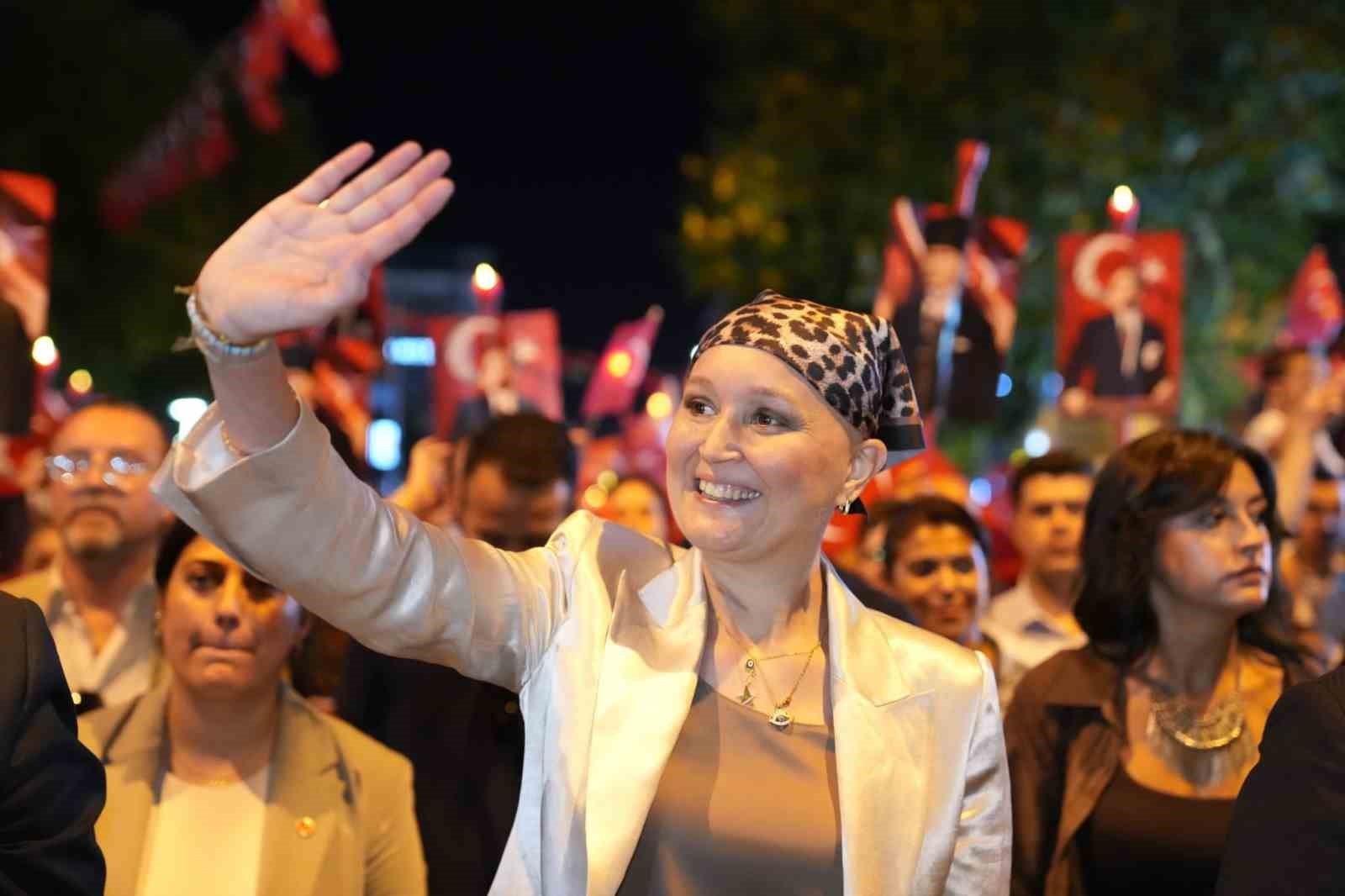 baskan durbaya gorev yaptigi belediyede duygusal veda 1 V9SPMTUZ