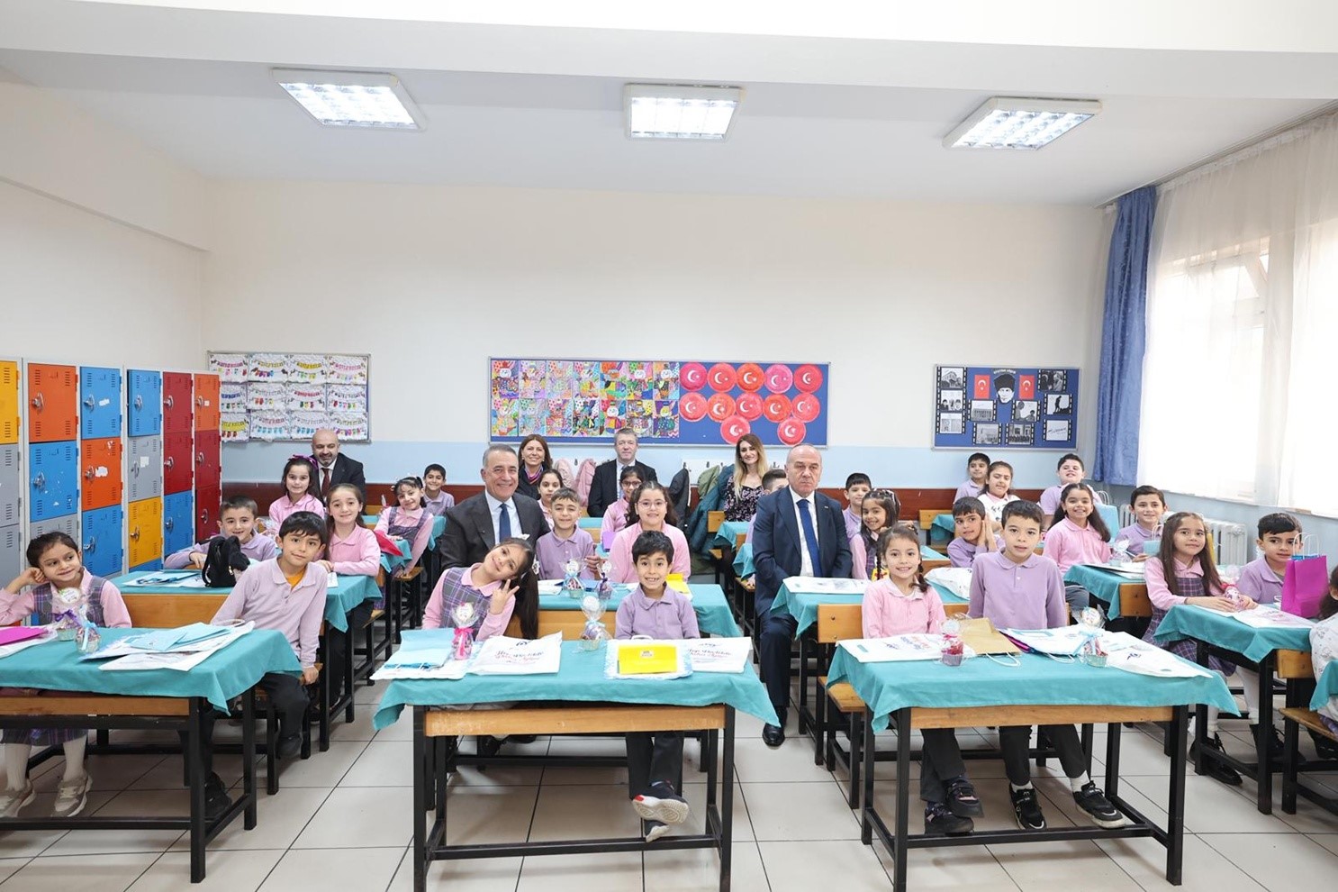 baskan dursun cocuklarin karne heyecanini paylasti 3 1rQdjw5D