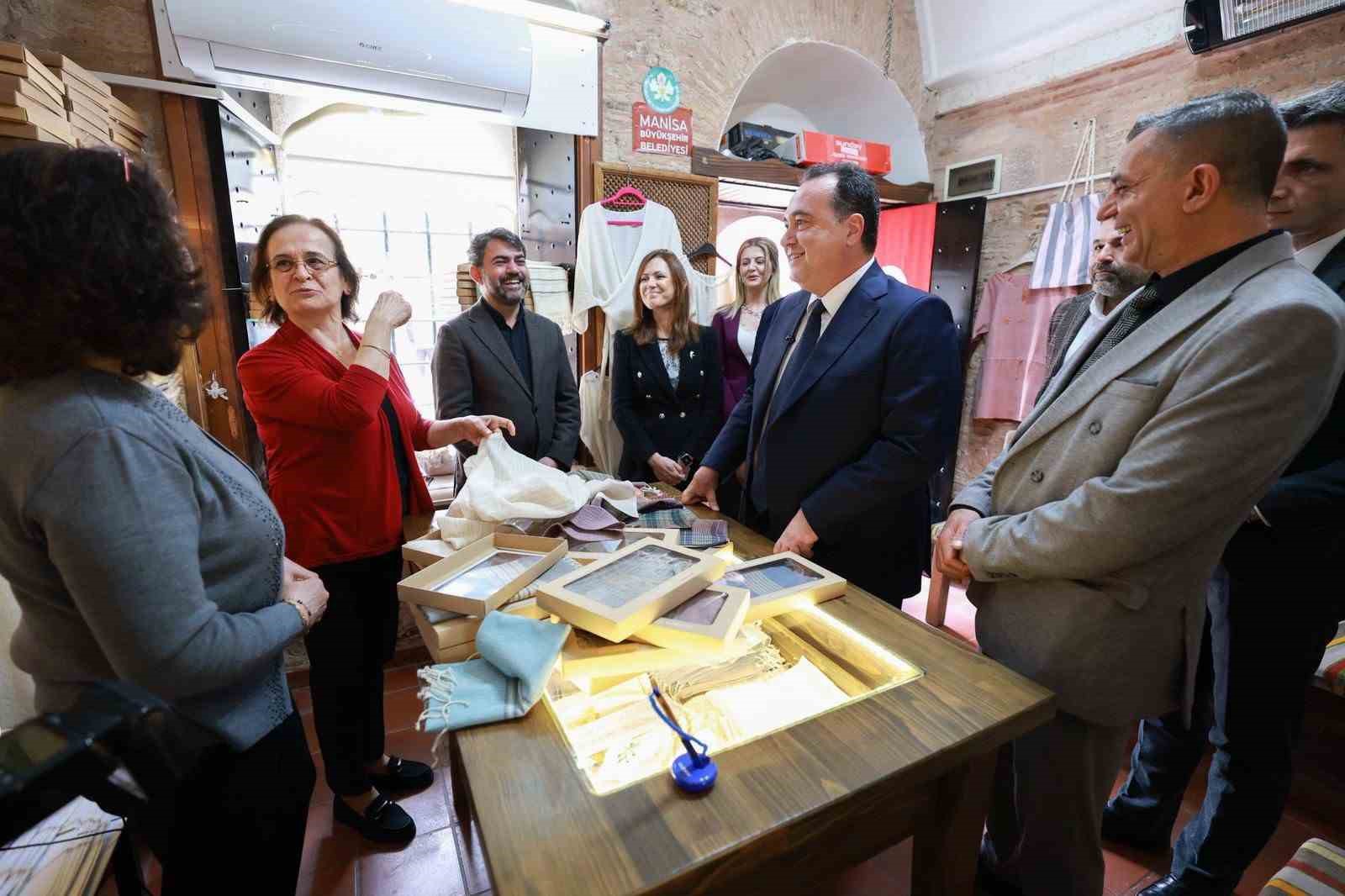 baskan dutlulu masmek kursiyerleriyle bulustu 3 6lNYwpPn