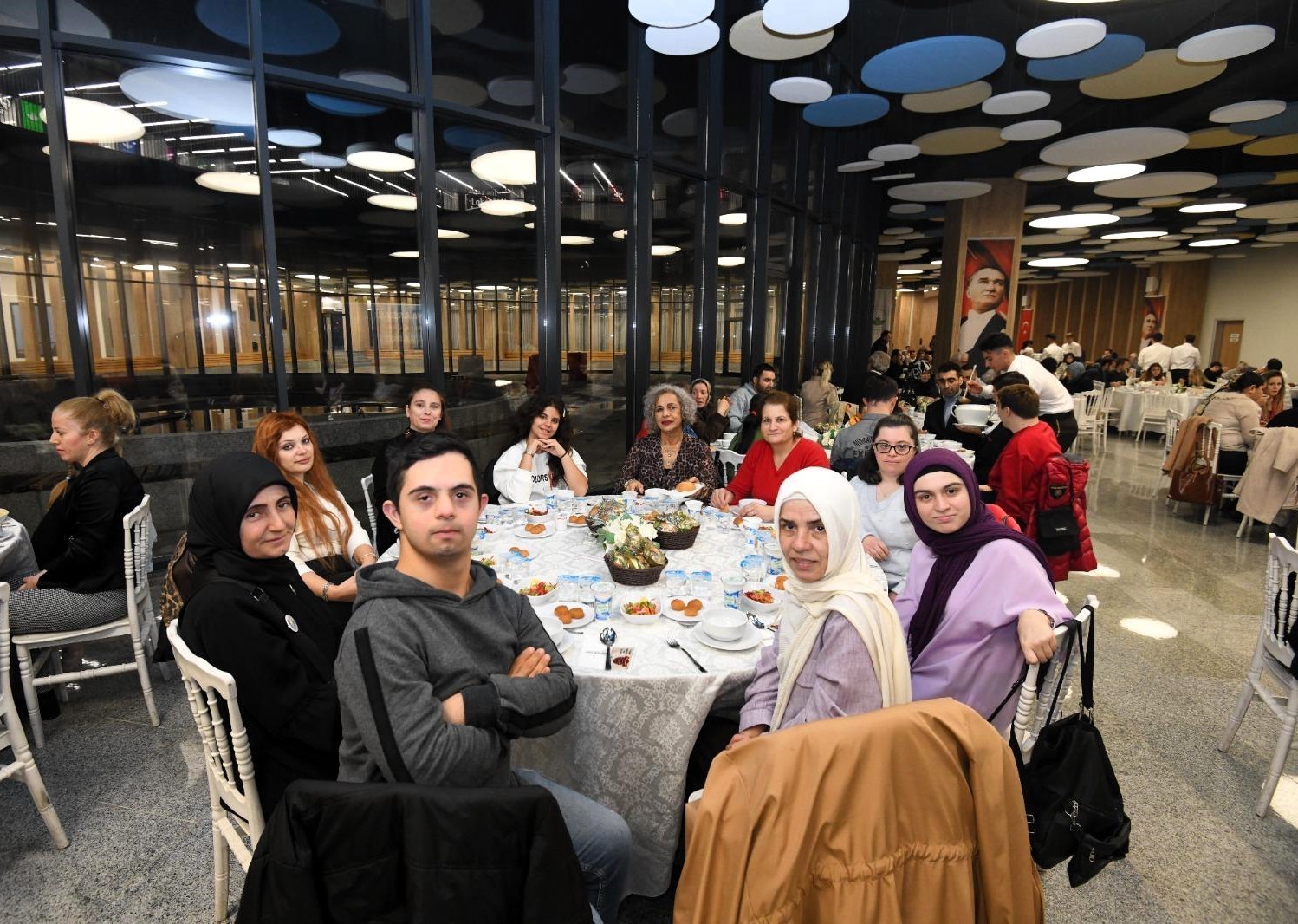 baskan erkan aydin engelleri sevgiyle asti 1 Gf7XGda3