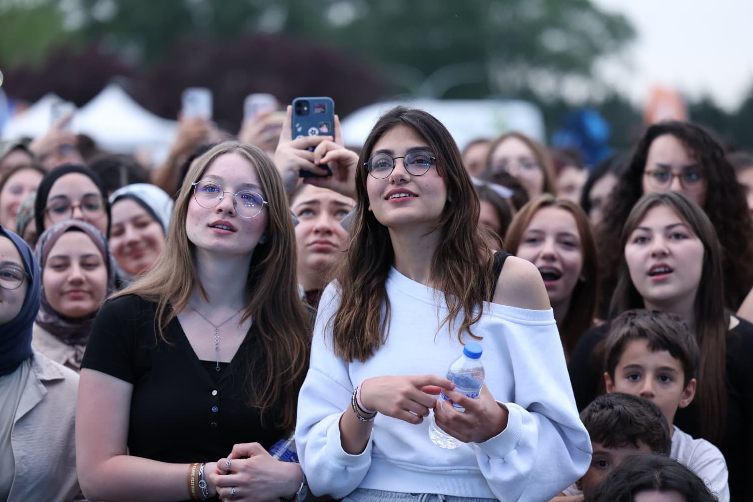 baskan erkan aydin kahve ve muzik tutkunlariyla bir araya geldi 5