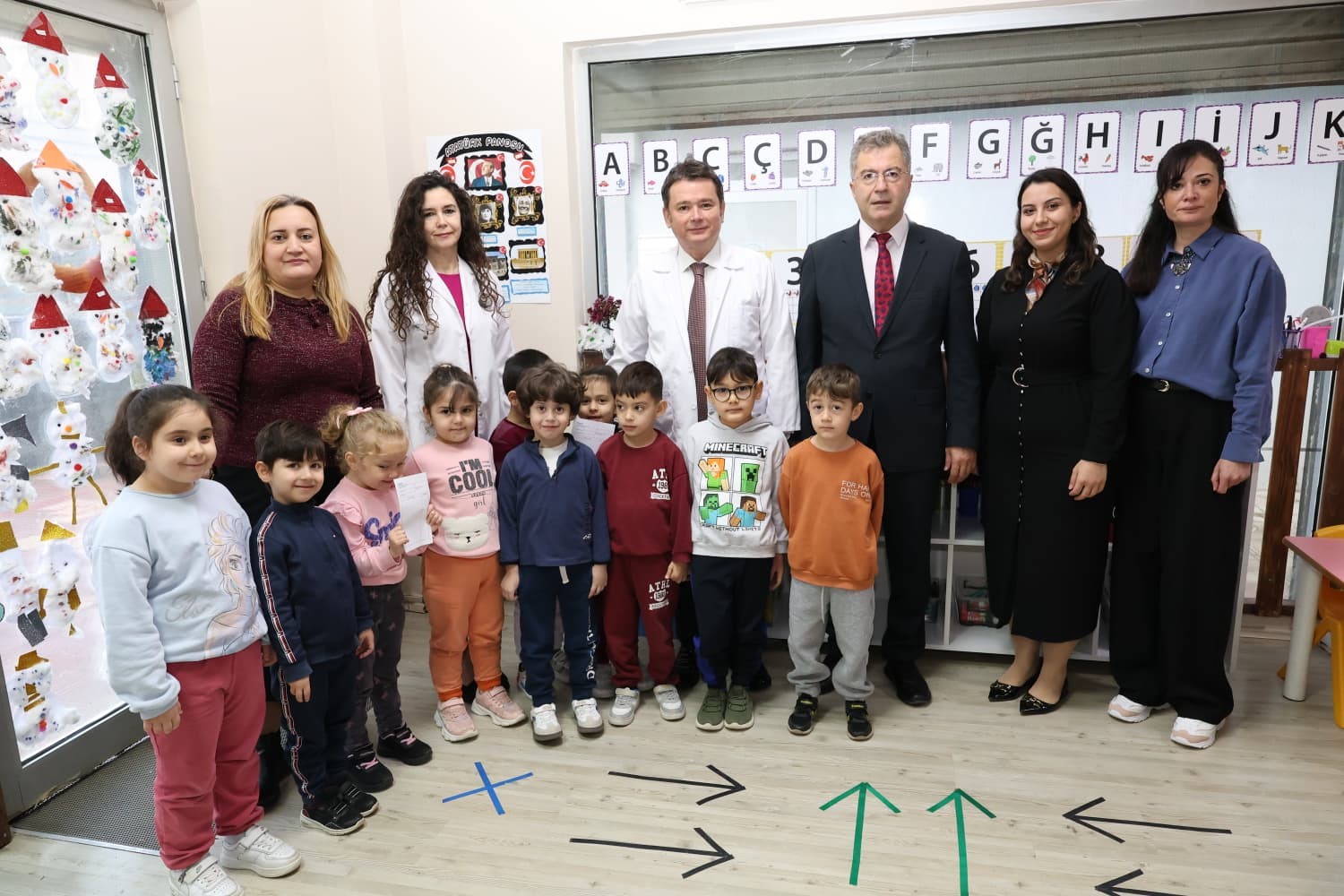baskan erkan aydin meslegini cocuklara tanitti 2 8PNVER3c