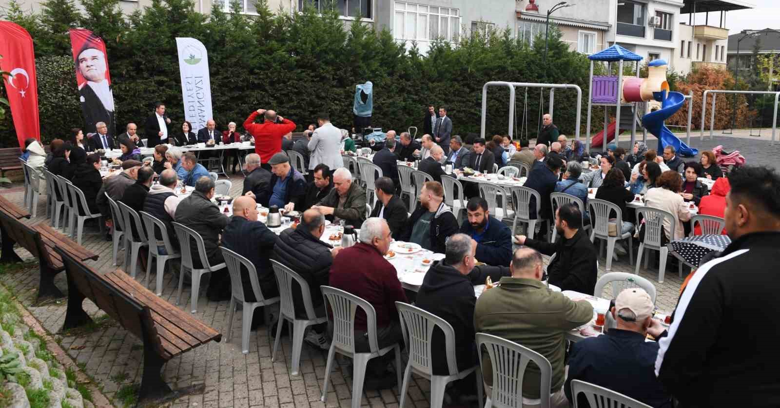 baskan erkan aydindan 15 yilda 35 mahalle bulusmasi 1