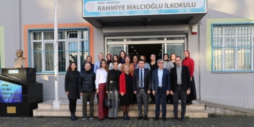 baskan-erkan-aydindan-ogretmenleri-unutmadi-AJDWMVWO.jpg