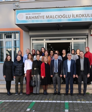 baskan-erkan-aydindan-ogretmenleri-unutmadi-AJDWMVWO.jpg