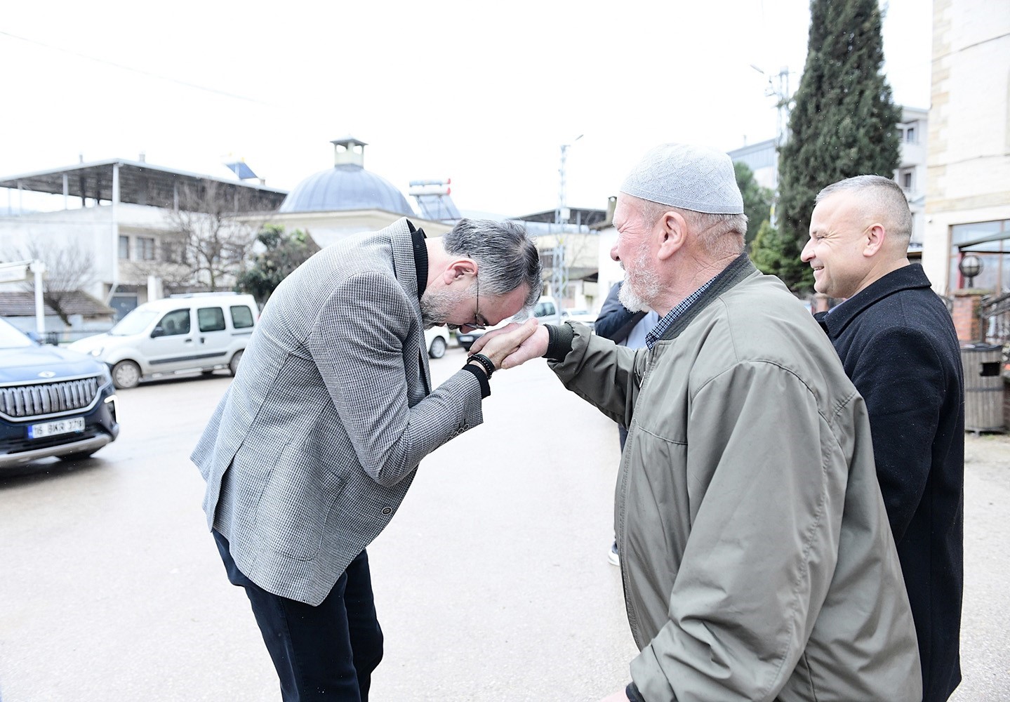 baskan erol bayramda her kapida her gonulde 4 K4XgpyeF