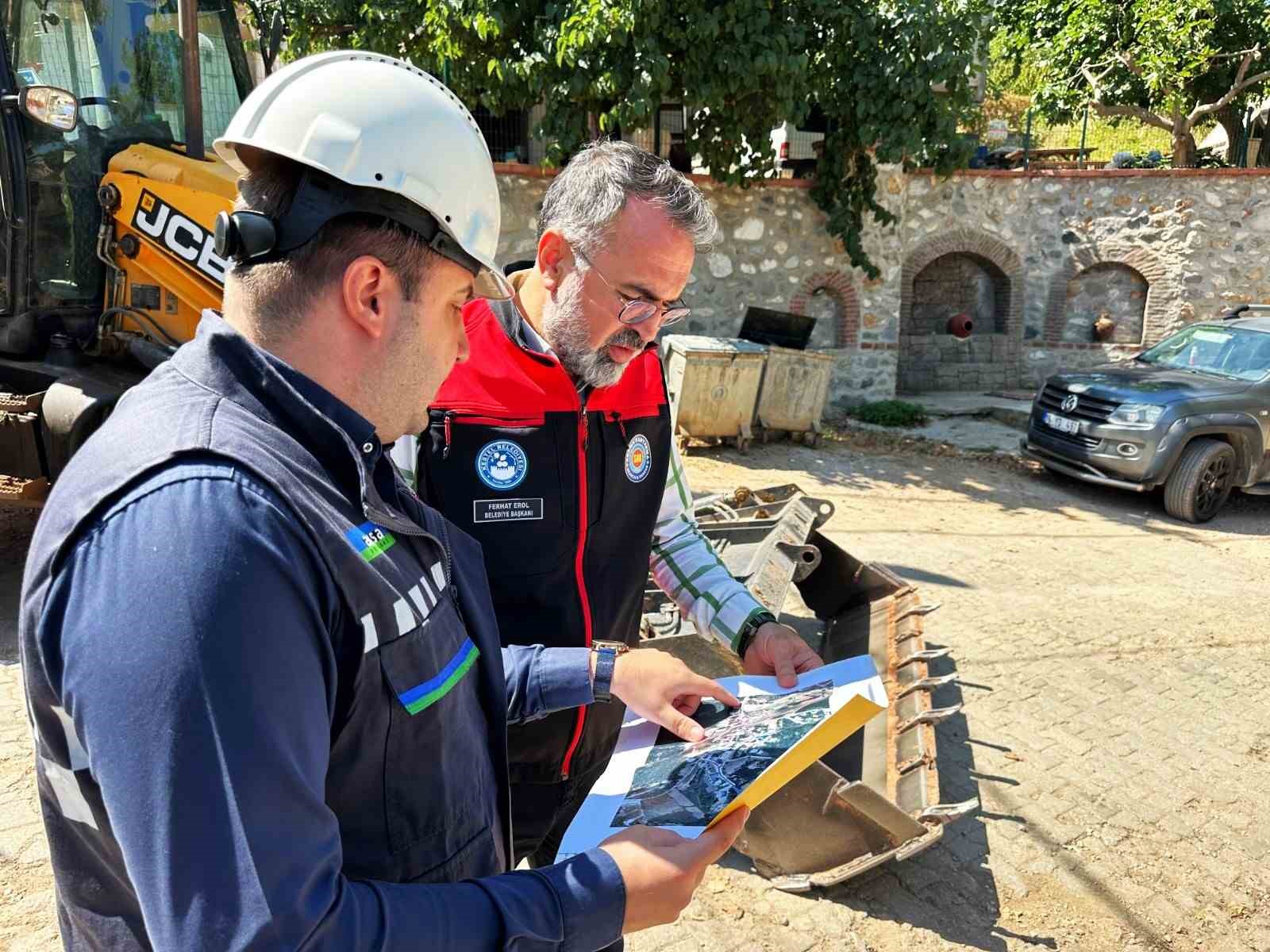 baskan erol burhaniye mahallesindeki dogalgaz calismalarini yerinde inceledi 3