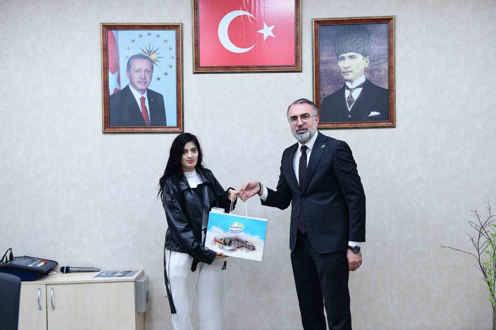 baskan eroldan kpss adaylarina net mesaj yaninizdayiz 1 hTlfT9J8