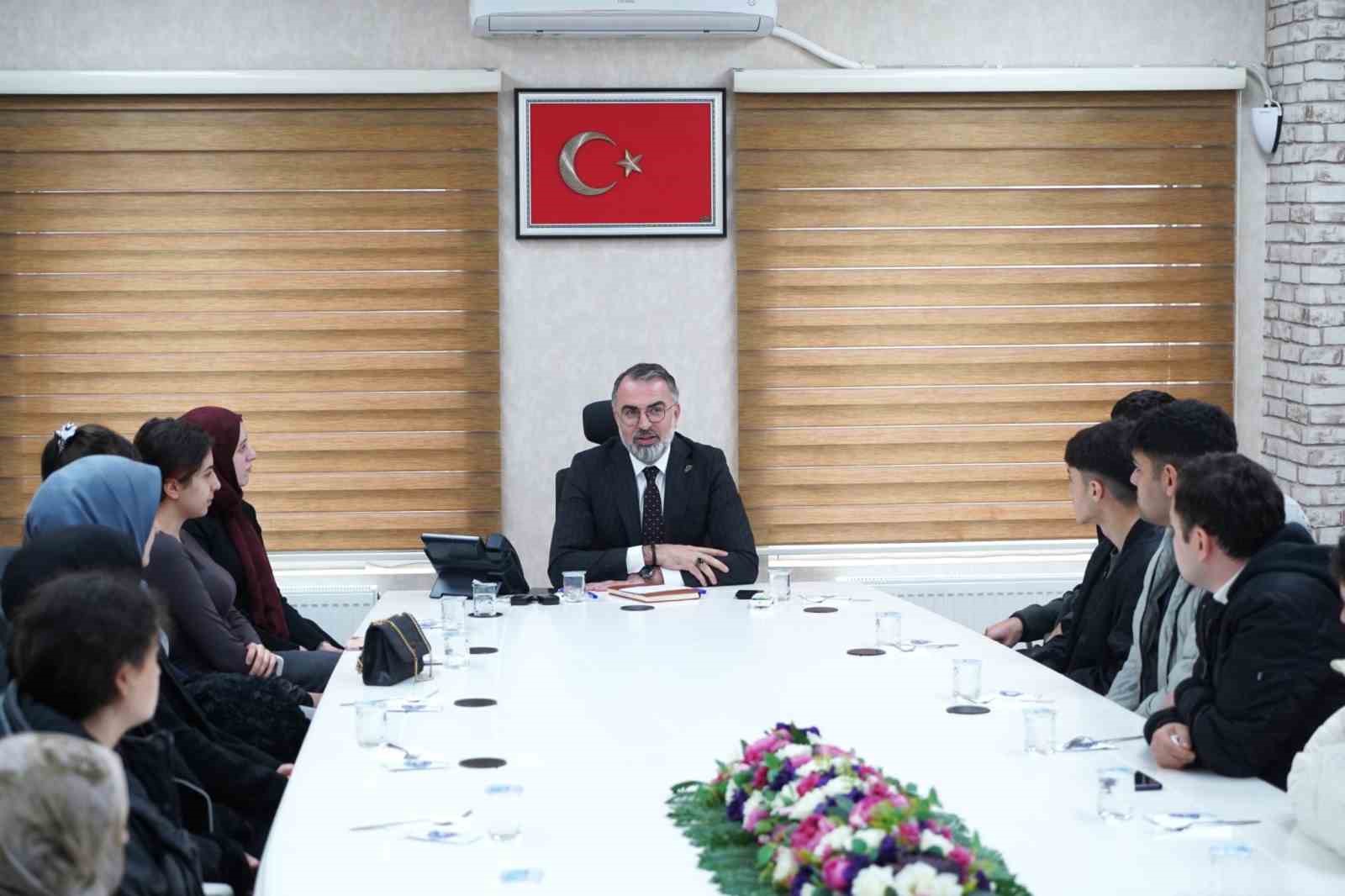 baskan eroldan kpss adaylarina net mesaj yaninizdayiz 3 5sZtTNm6
