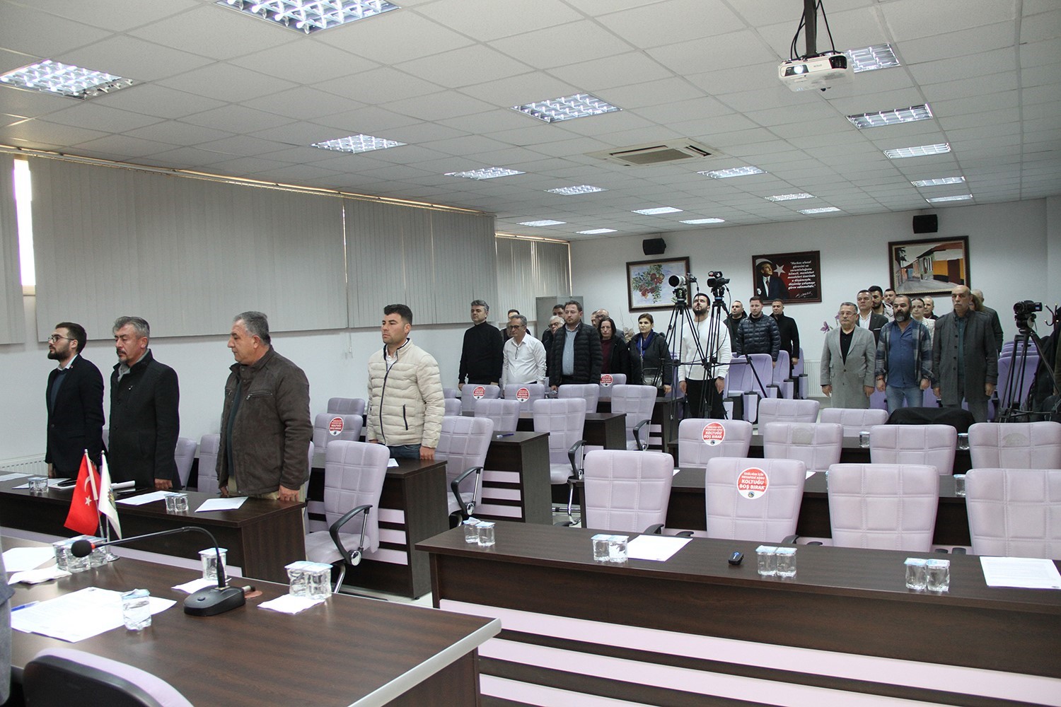 baskan gec kaldi subat ayi meclis toplantisi yapilamadi 2