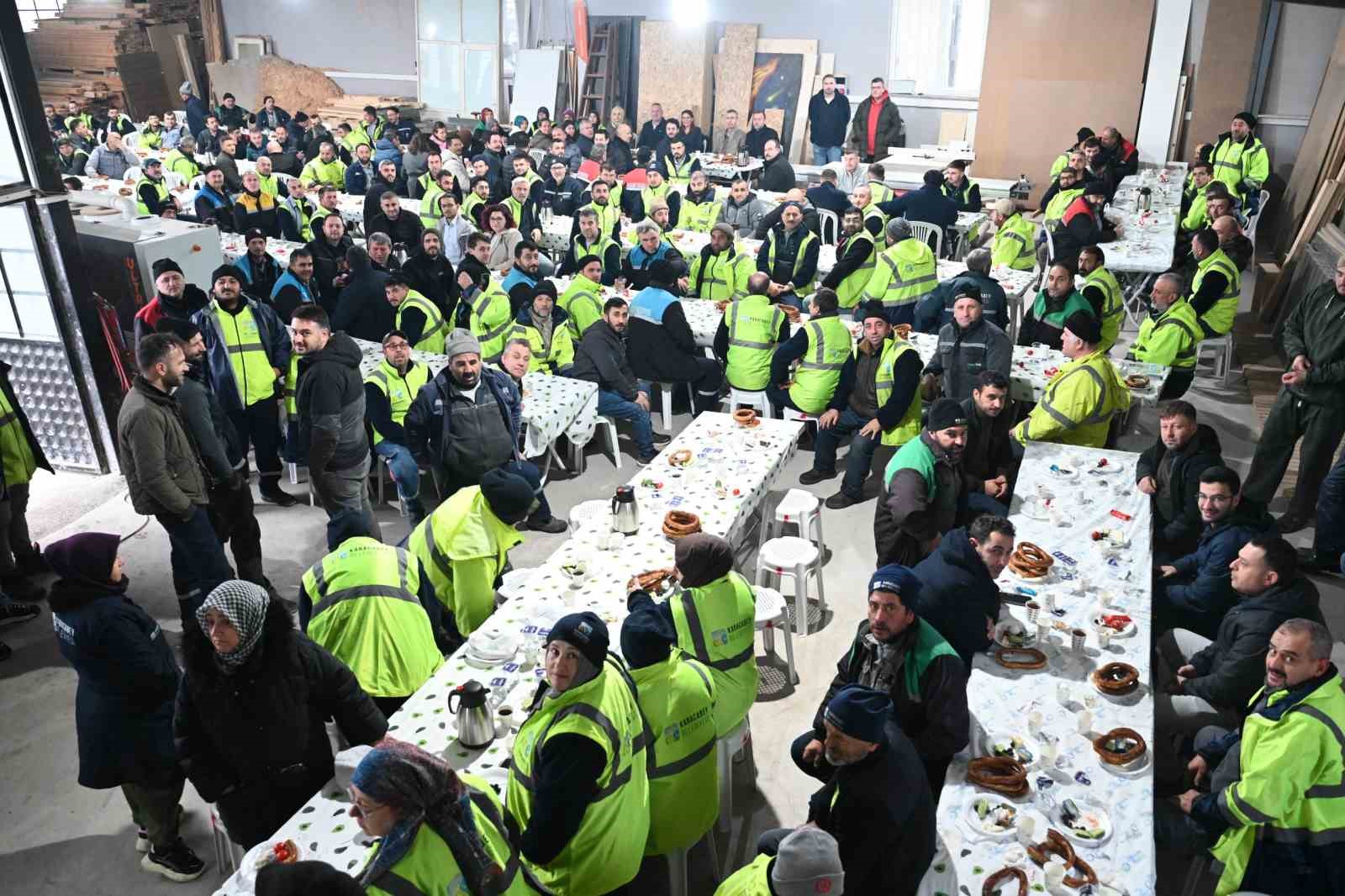 baskan karabati emekcileri kahvaltida agirladi 3