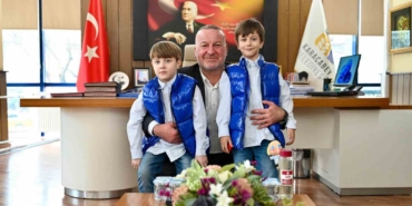 baskan-karabatidan-dmd-hastasi-yagiz-efe-icin-yardim-cagrisi-F9ZI4Qgs.jpg