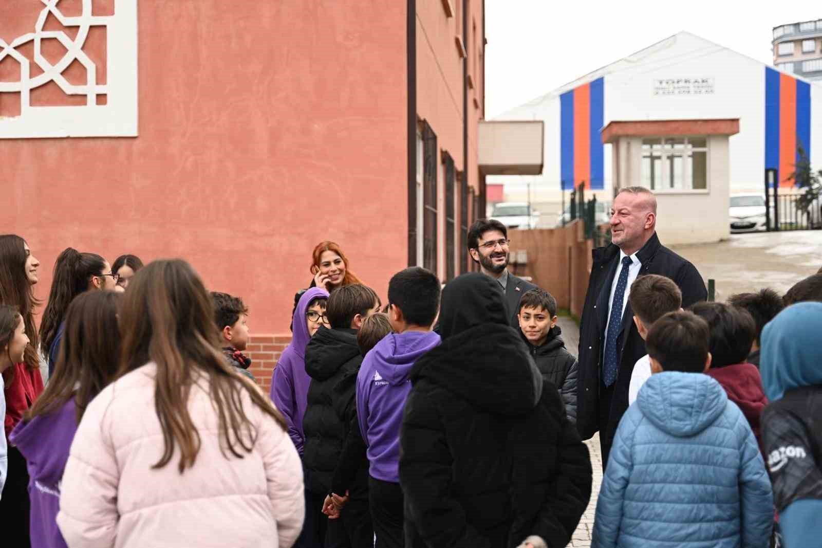baskan karabatidan egitime tam destek 4 r843RVjl