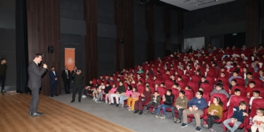 baskan-kilca-ogrencilerin-mutluluguna-ortak-oldu-VMED4sJC.jpg