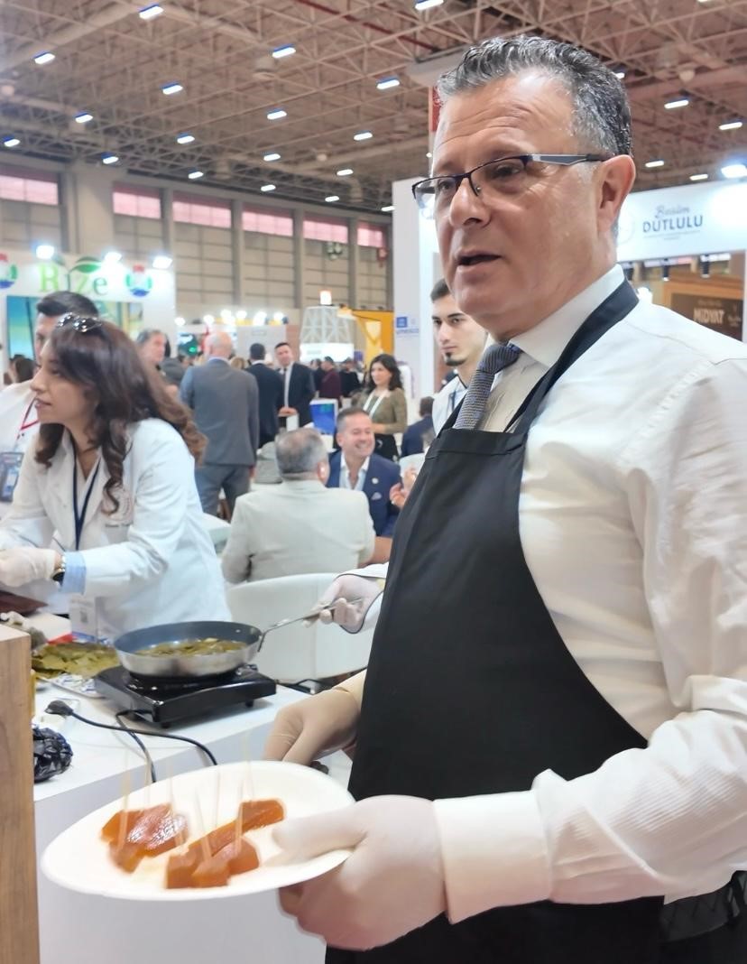 baskan onluk giydi alasehiri emittte tanitti 2 4ARDjwYg