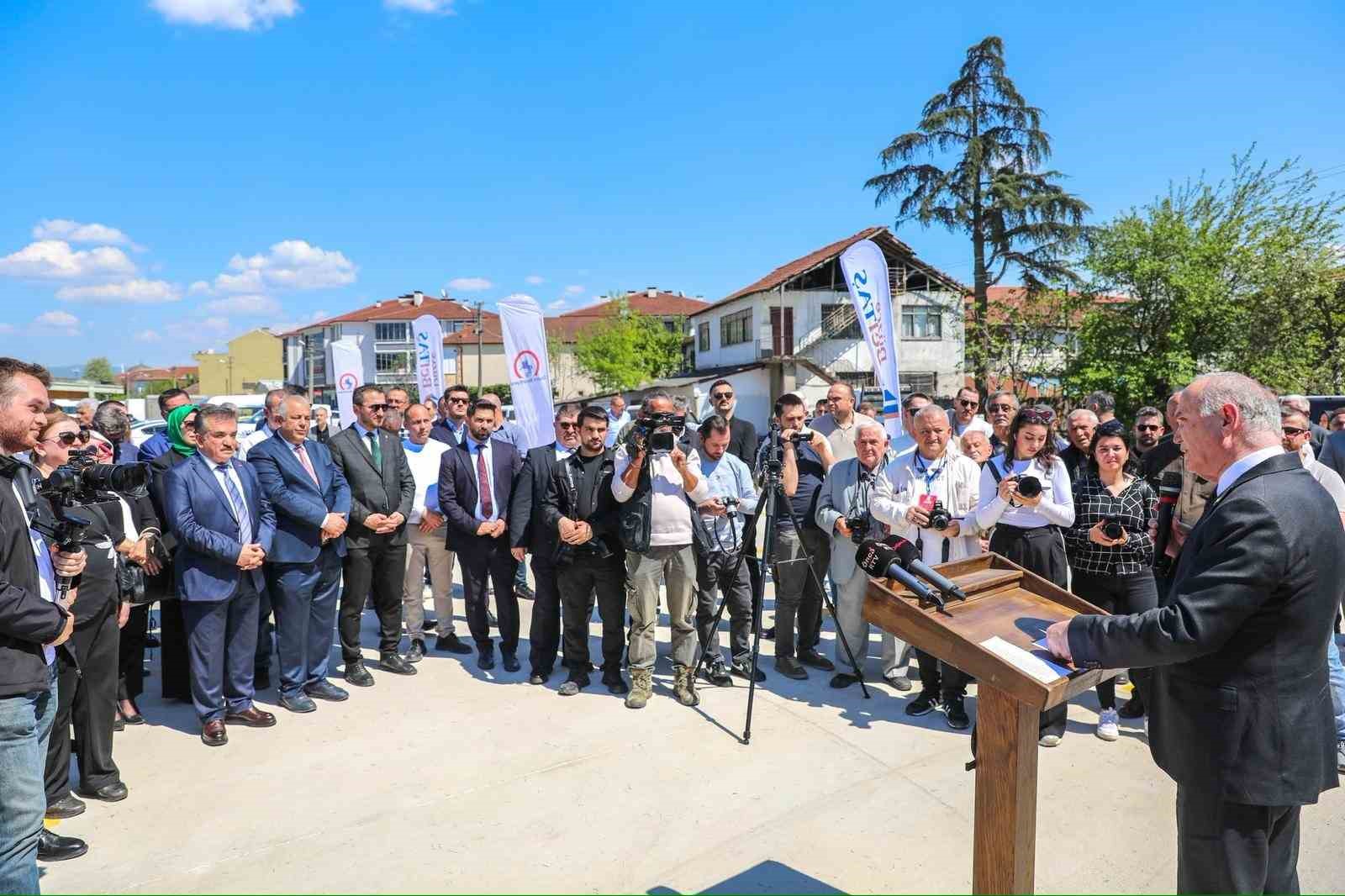 Başkan Özlü: "Bizi arayanlar açılışta bulur, şantiyede bulur" 6 baskan ozlu bizi arayanlar acilista bulur santiyede bulur 2 8MWiGaR9