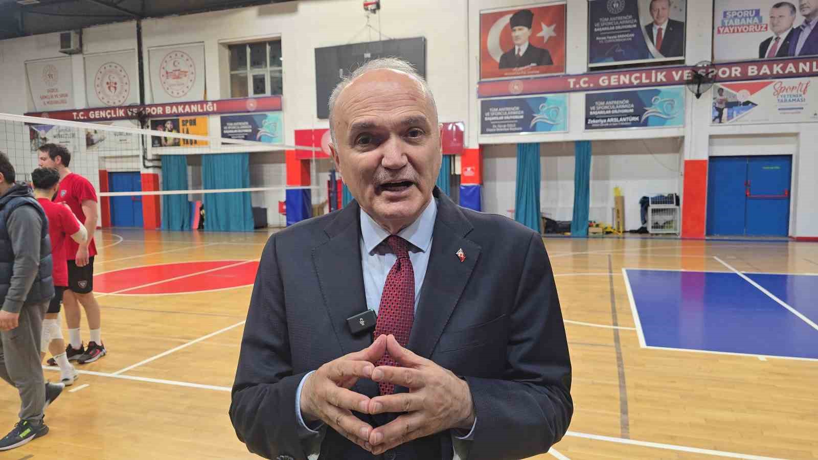 baskan ozlu voleybolcularin agzini tatlandirdi 5 2XG7rbpq