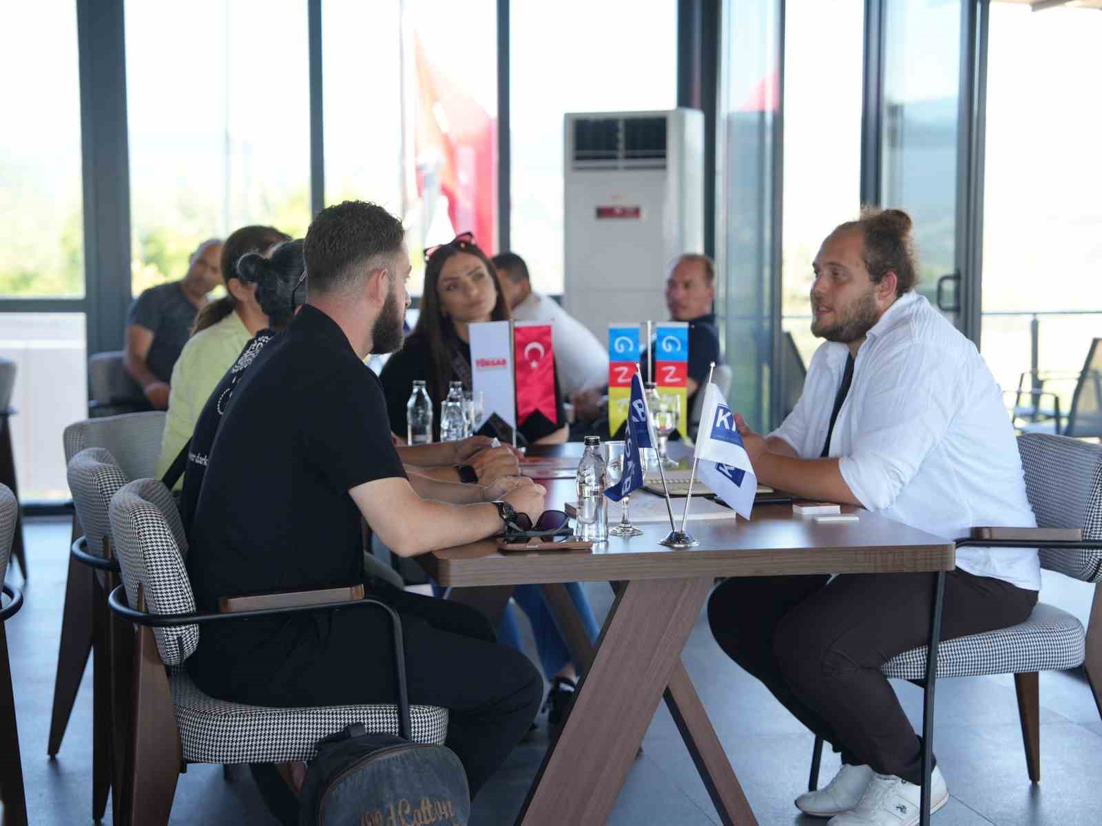 baskan ozluden uluslararasi tanitim 1 qhMKdv8f