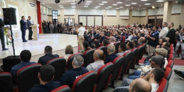 baskan-oztekin-personelle-bayram-sevincini-paylasti-NPATI1du.jpg