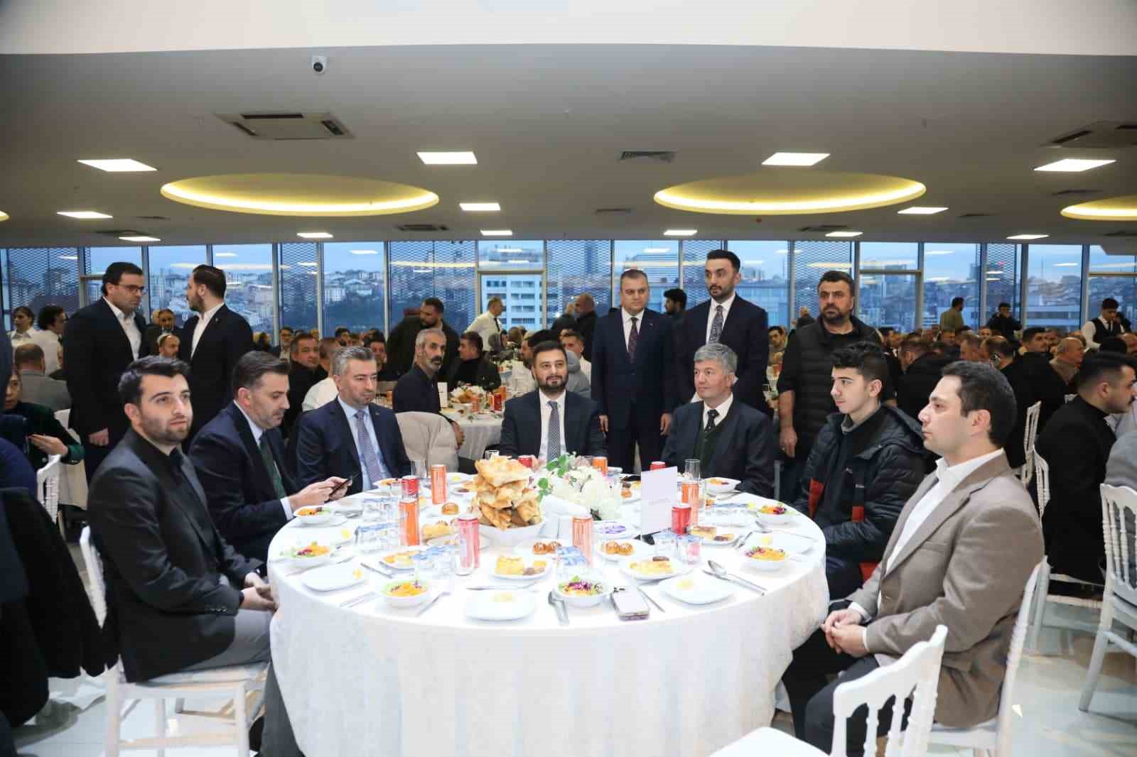 baskan oztekin stk temsilcileriyle gonul sofrasinda bulustu 7 q9tZ1XnW