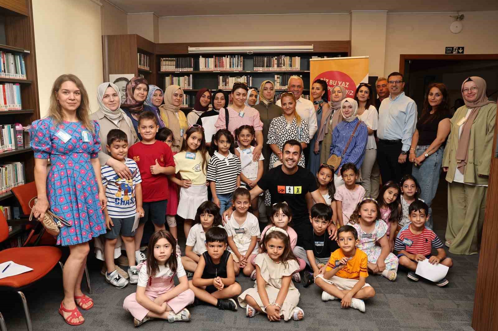 Başkan Şadi Özdemir, çocuklar ve ebeveynleri ile kütüphane buluştu 6 baskan sadi ozdemir cocuklar ve ebeveynleri ile kutuphane bulustu 2 btlXuAyT