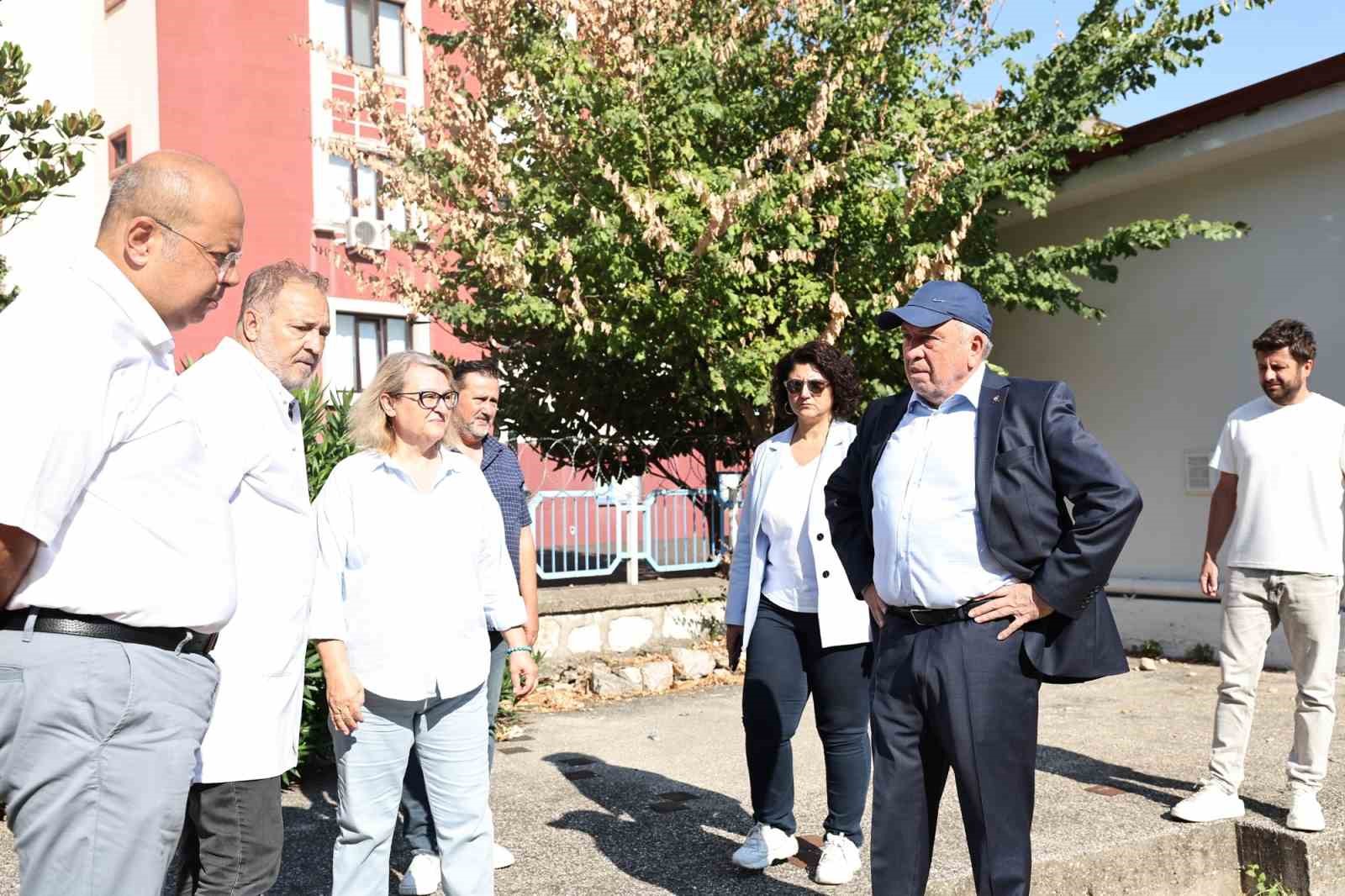 baskan sadi ozdemir mahallelerdeki sorunlari yerinde inceledi 1 38RciN7N