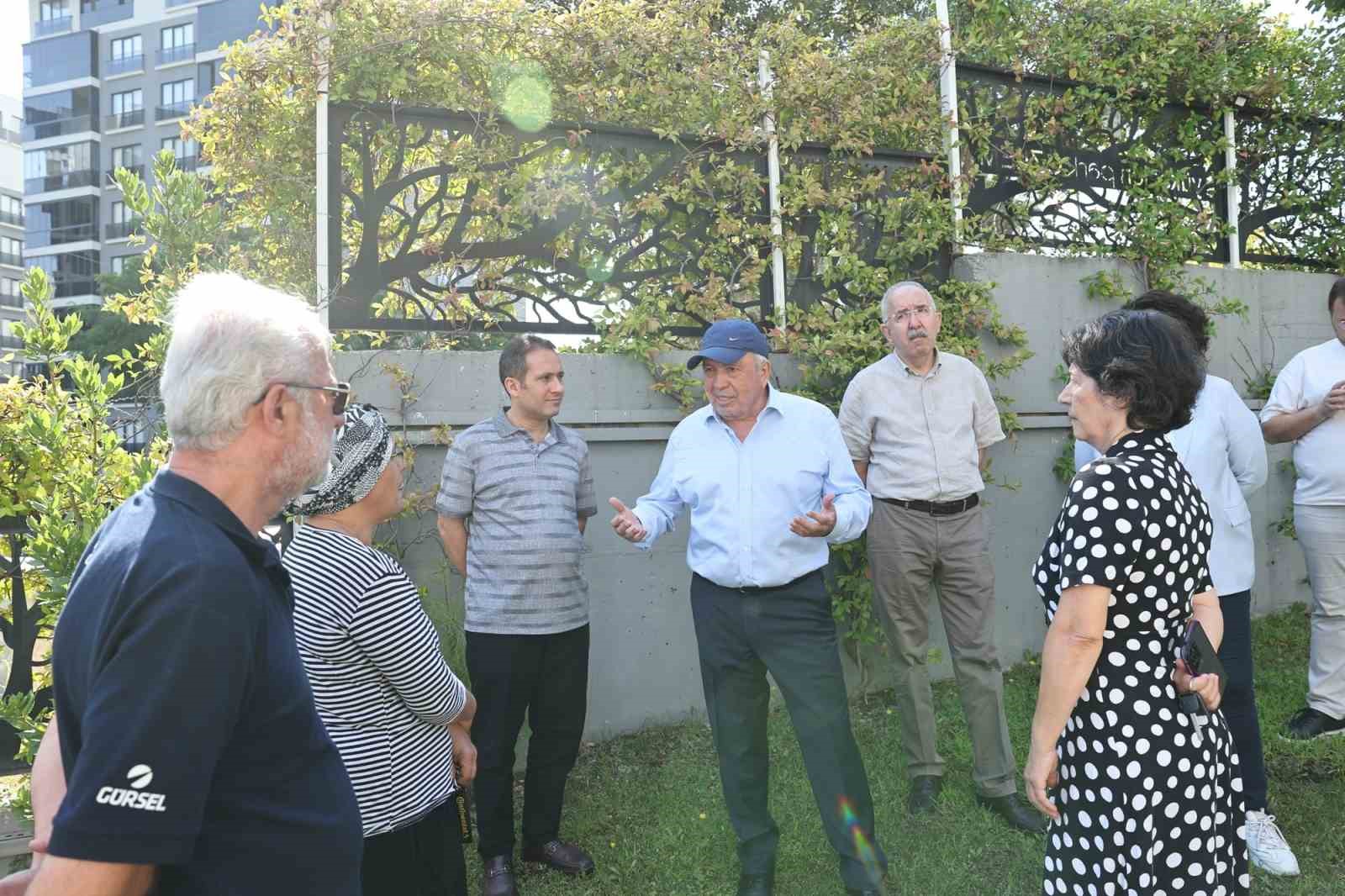 baskan sadi ozdemir mahallelerdeki sorunlari yerinde inceledi 2 b2f9cjCF