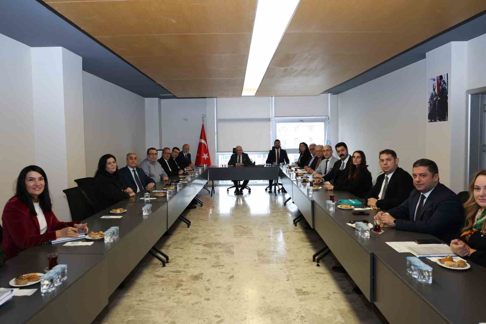 baskan sadi ozdemir sanayi bolgeleri temsilcileriyle bir araya geldi 0
