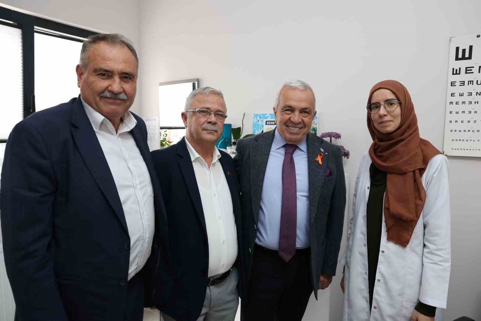 baskan sadi ozdemir vatandaslarin sorun ve taleplerini mahallesinde dinledi 4 O2zEKPUM