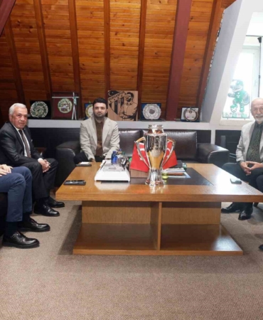 baskan-sadi-ozdemirden-bursaspora-tebrik-ziyareti-kfu1iqII.jpg
