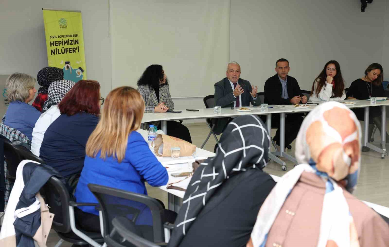 baskan sadi ozdemirden kadinlara birlikte guclu olun mesaji 1
