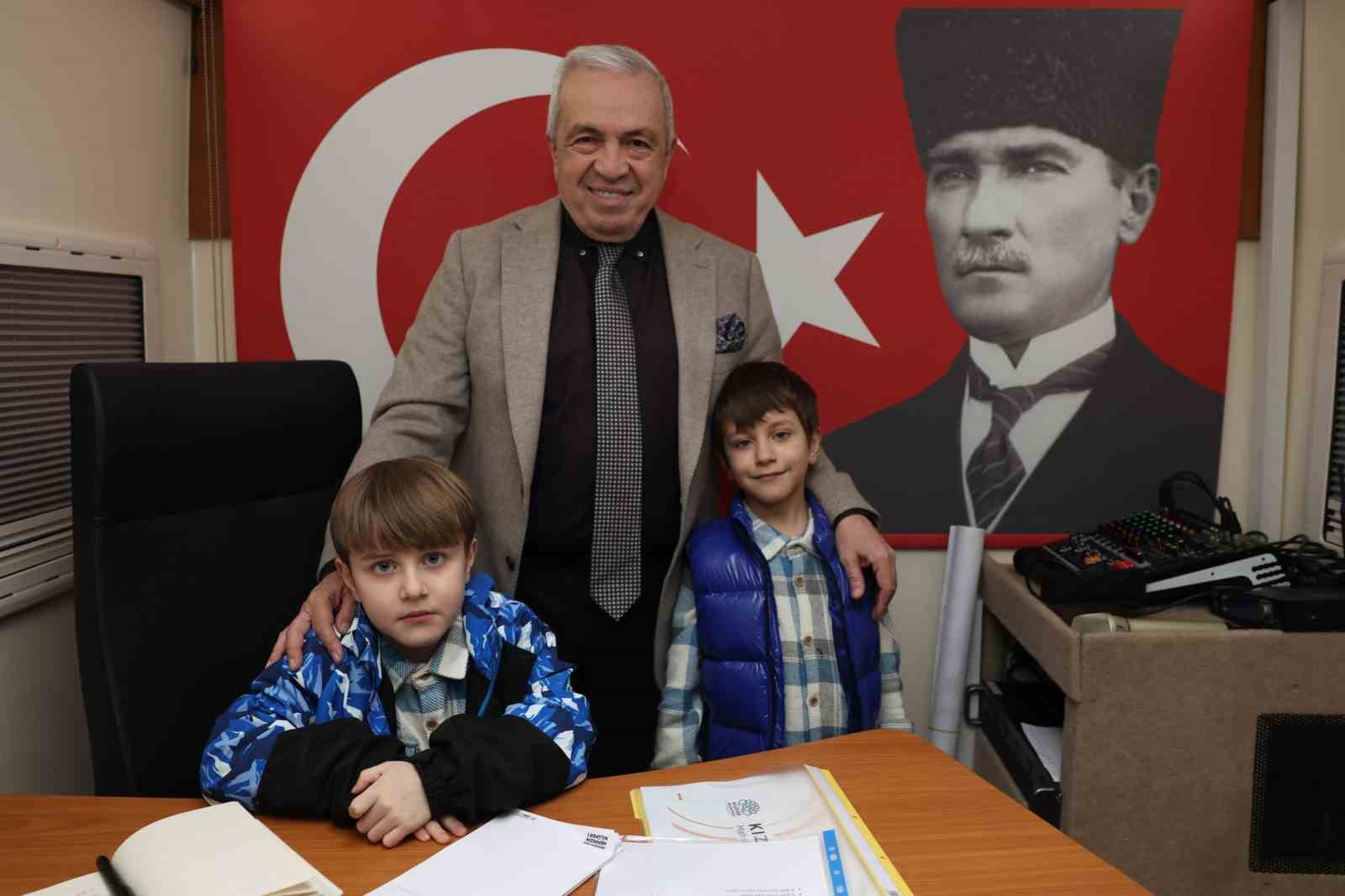 baskan sadi ozdemire kizilciklida cocuklardan kaykay park talebi geldi 1 LjIm5meU