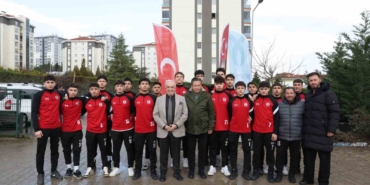 baskan-sadi-ozdemire-kizilciklida-cocuklardan-kaykay-park-talebi-geldi-fCpYWFgP.jpg