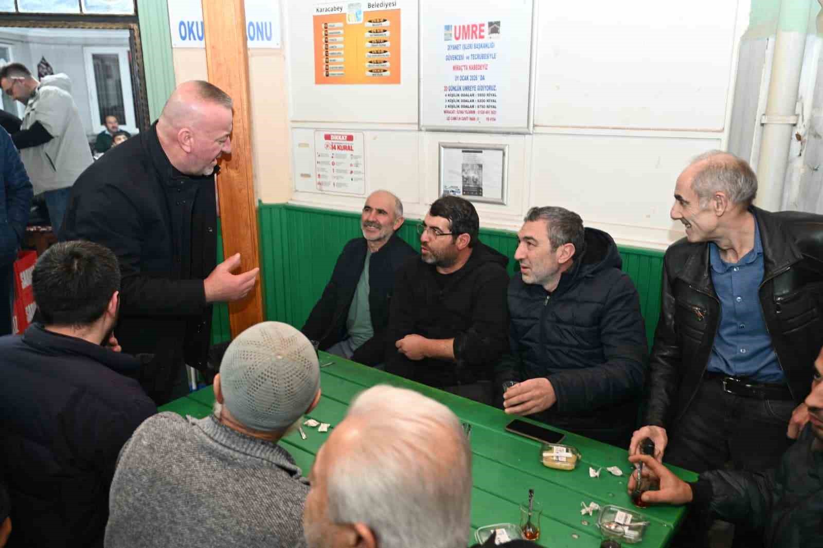 baskan teravih sonrasi vatandaslarla bulustu 3 BhyItjJs