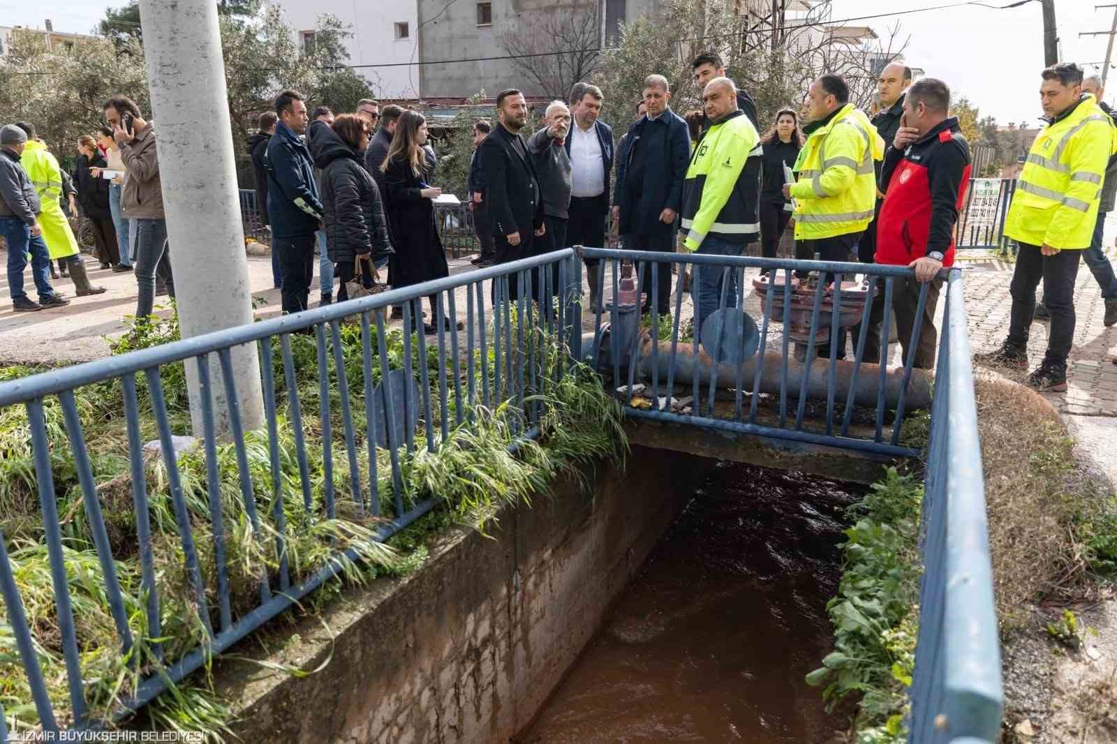 baskan tugaydan seferihisarda yagistan etkilenenlere yerinde destek 1 UGeJE4dQ