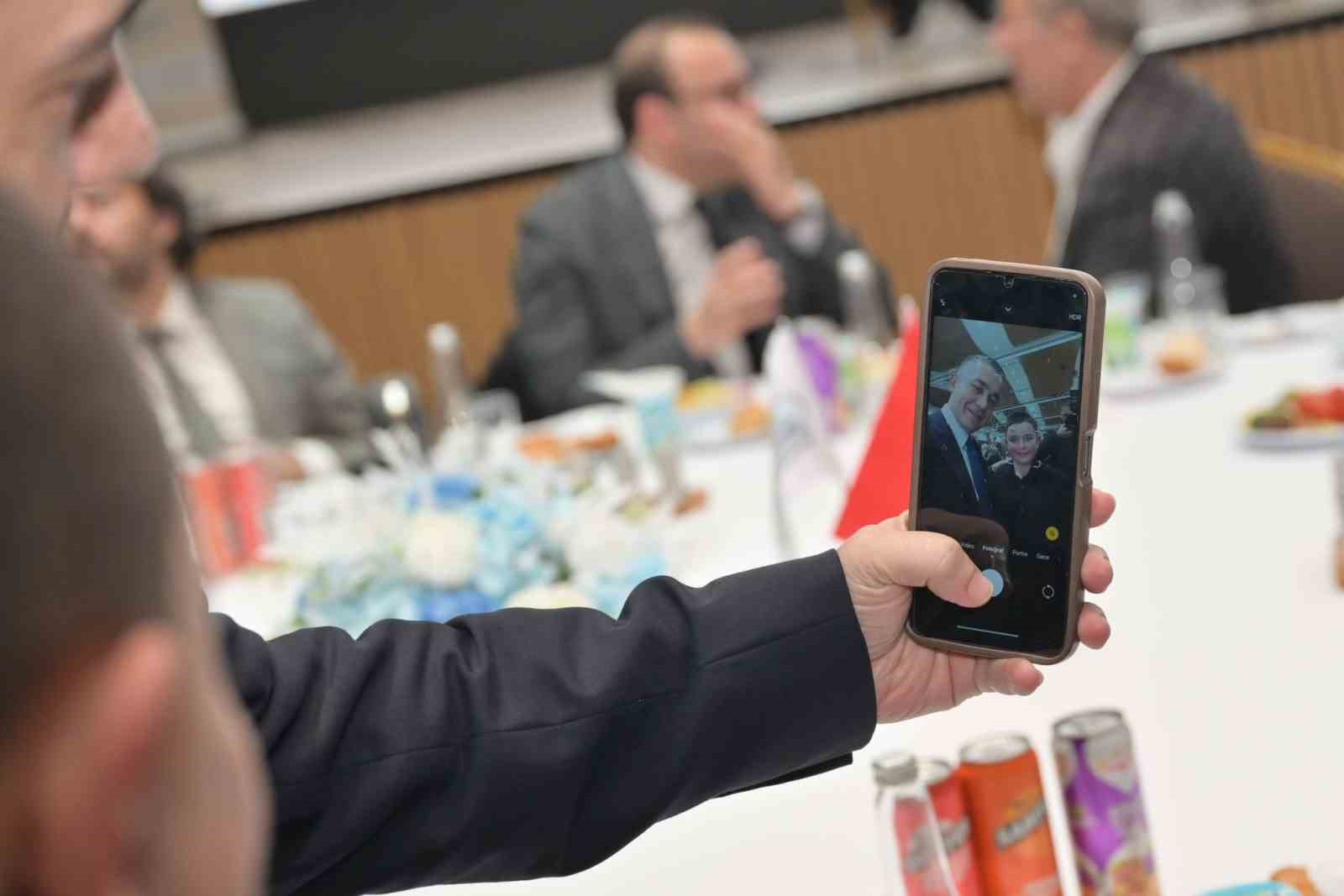 baskan vekili aksoydan tasarruf hamlesi belediye araclari resmi plakali olacak 1 37V4WzvU