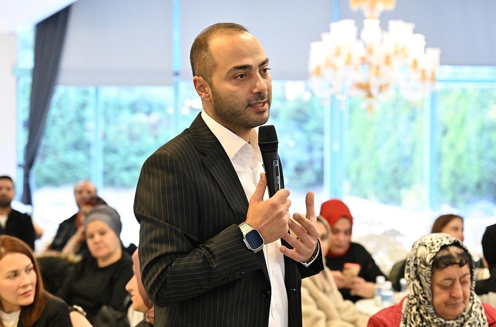 Başkan Vekili Karadeniz, Kuaför ve Güzellik Salonu işletmecilerini ağırladı 8 baskan vekili karadeniz kuafor ve guzellik salonu isletmecilerini agirladi 4 fF1CS8JS