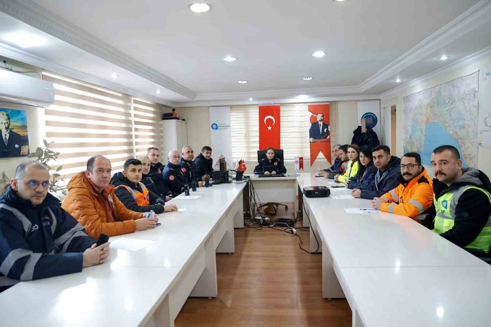 baskan vekili ozdemir son 24 saatte metrekareye 200 mm yagis dustugu tespit edildi 3 7HwPsbBc