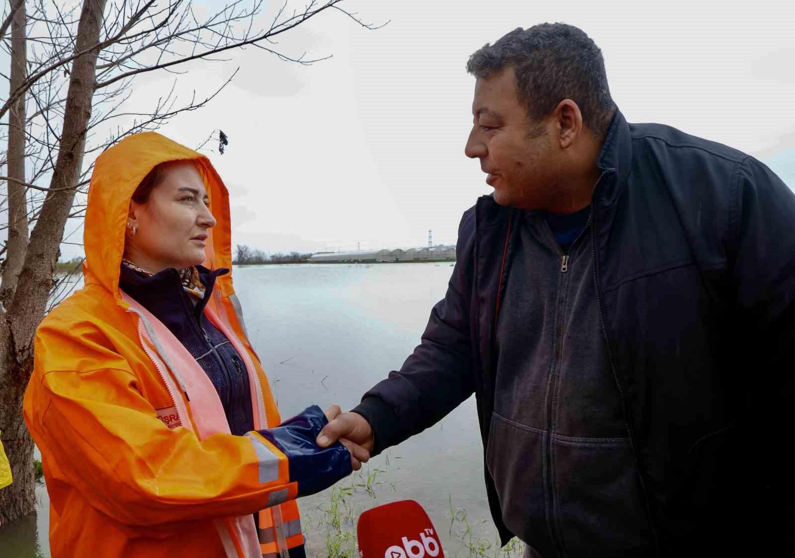 baskan vekili ozdemir son 24 saatte metrekareye 200 mm yagis dustugu tespit edildi 4