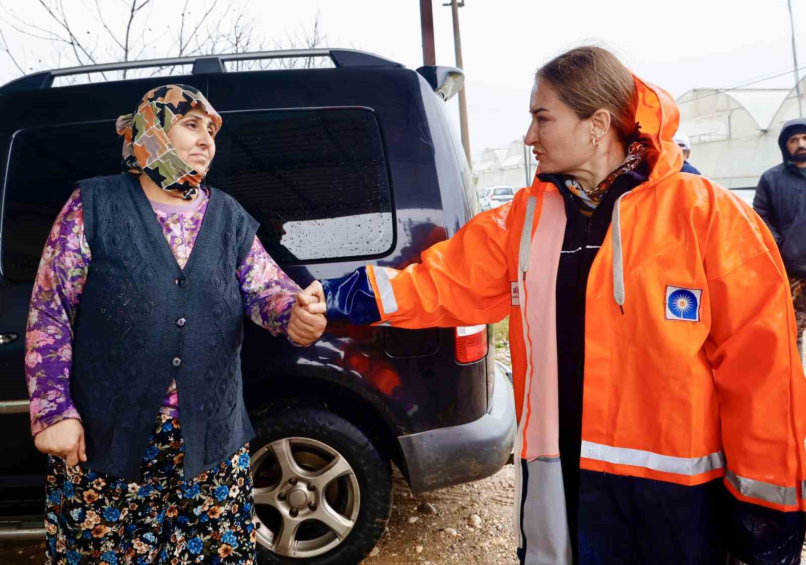 baskan vekili ozdemir son 24 saatte metrekareye 200 mm yagis dustugu tespit edildi 5 JqhcfHDT