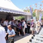 baskan-vekili-sahin-biba-niluferde-asure-dagitti