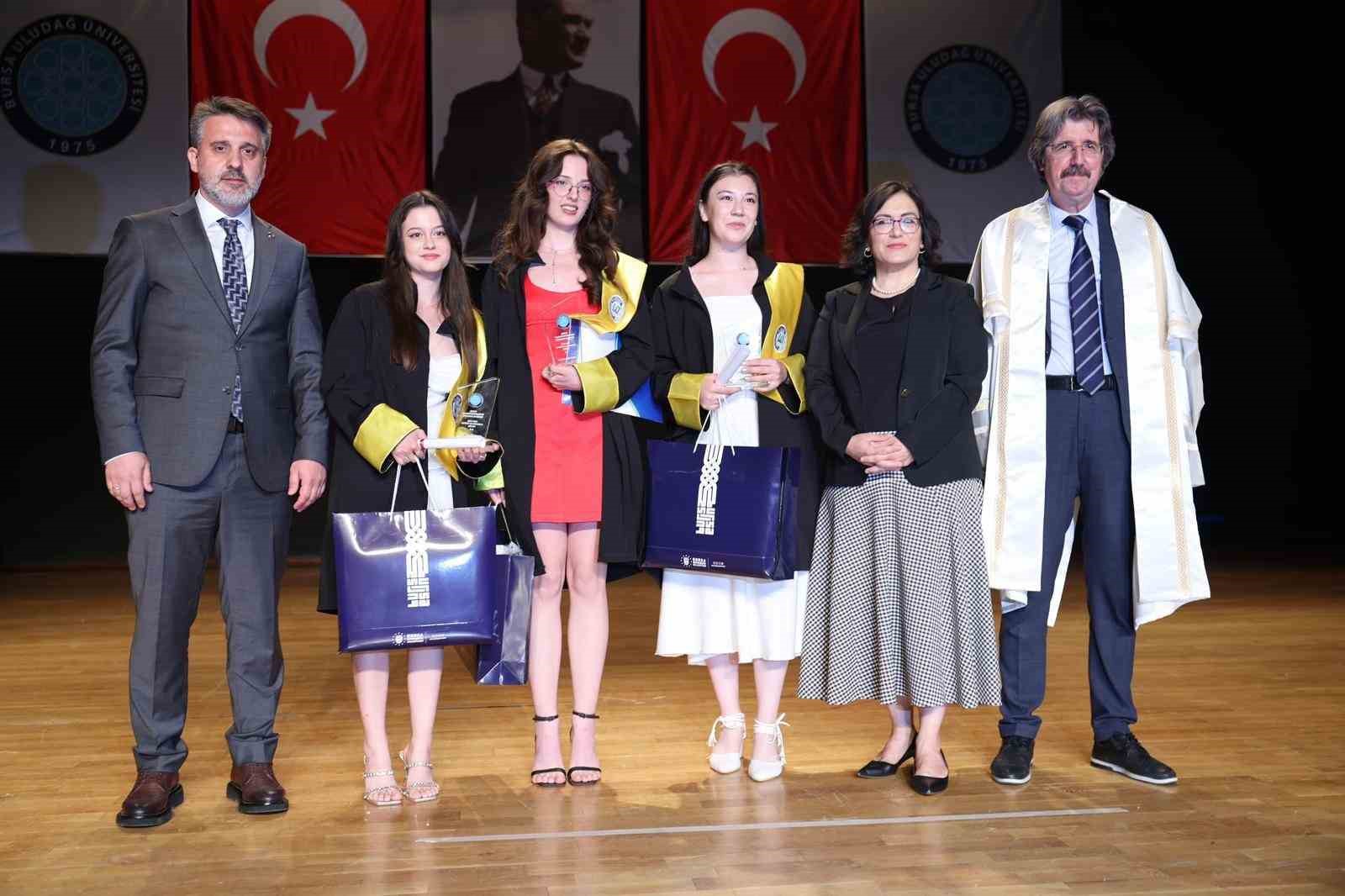 baskan vekili sahin bibadan genc mimarlara tavsiyeler 2 GyHBqeIB