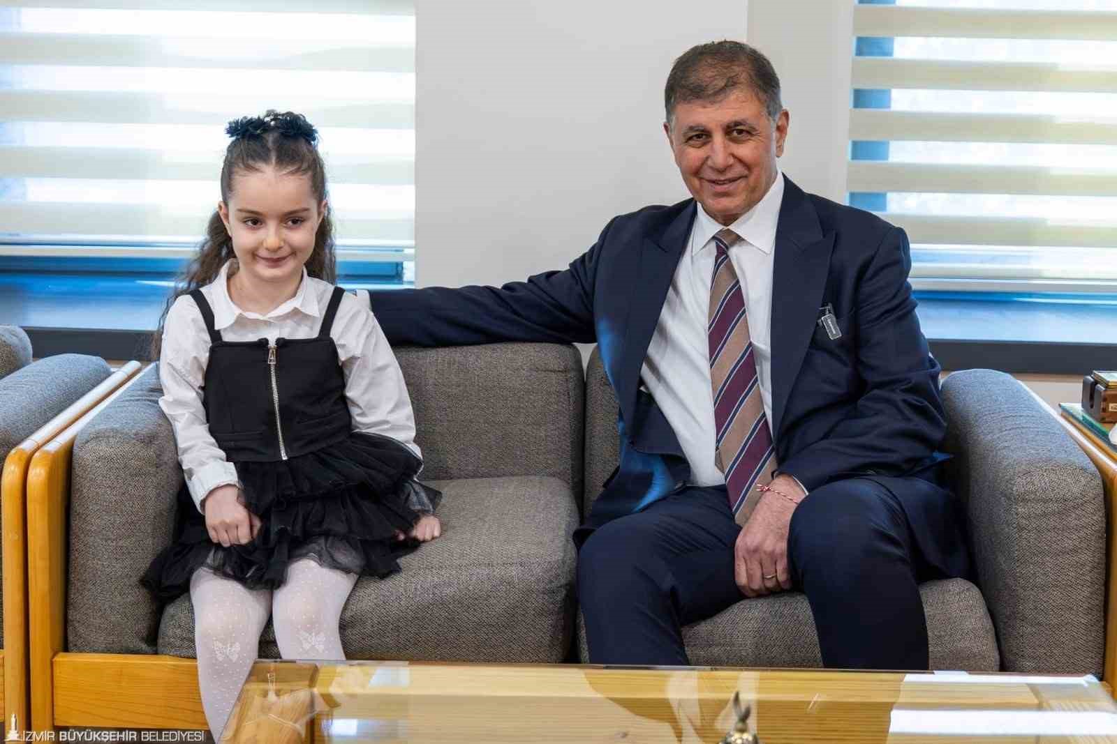 baskanlik makaminda gurur veren bulusma 0 m1uT5GEH