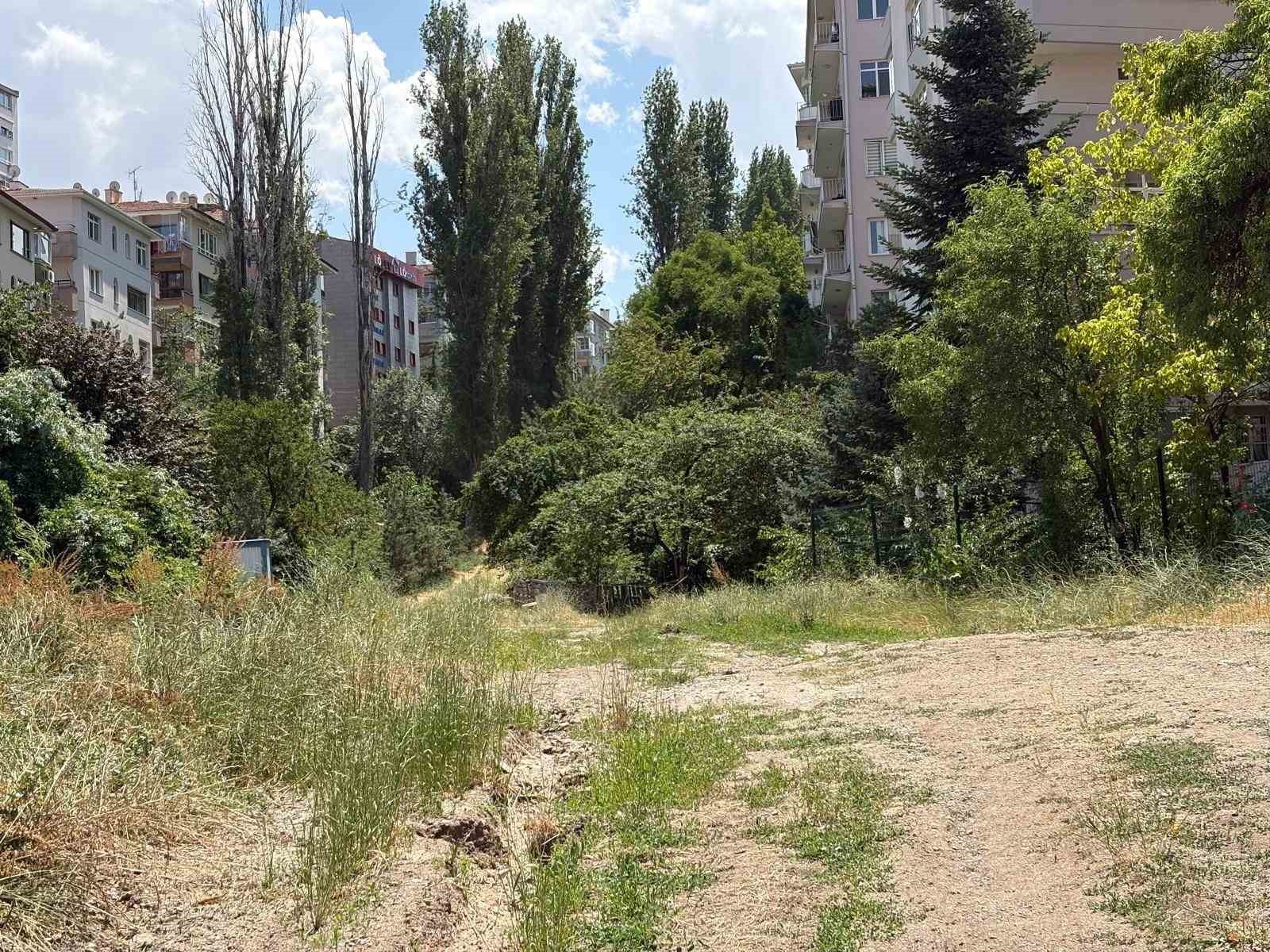 baskentin gobeginde kanalizasyon ve cevre kirliligi isyani camimizi acamiyoruz 0 9rwWe9he