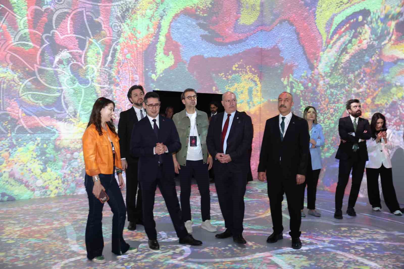 Başkentin tarihi dokuları dijital enstalasyonuyla Ankara Uluslararası Marka Buluşmaları’nda yer aldı 8 baskentin tarihi dokulari dijital enstalasyonuyla ankara uluslararasi marka bulusmalarinda yer aldi 4 73nbjDR4