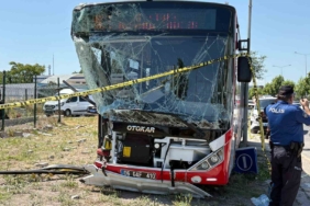 baskentte-ego-otobusu-kaza-yapti-1-olu-9-yarali-F7eAfnsR.jpg