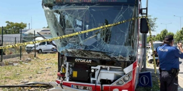 baskentte-ego-otobusu-kaza-yapti-1-olu-9-yarali-F7eAfnsR.jpg