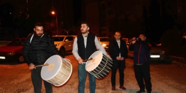 baskentte-ramazan-davulculari-mesaiye-basladi-eLbgkTFV.jpg