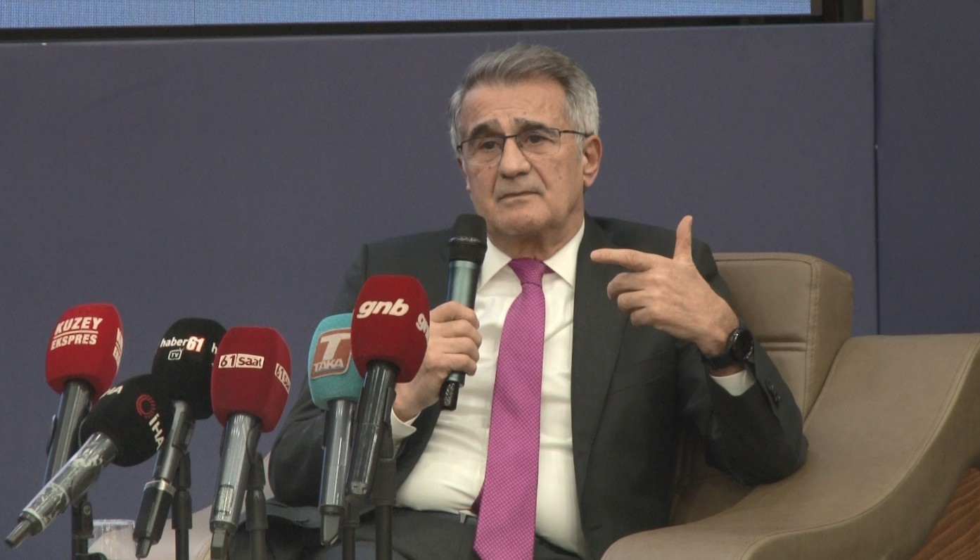 Başkentte Trabzon Günleri: Şenol Güneş ve Tolga Zengin vatandaşlarla buluştu 7 baskentte trabzon gunleri senol gunes ve tolga zengin vatandaslarla bulustu 3 UDGbpIyO